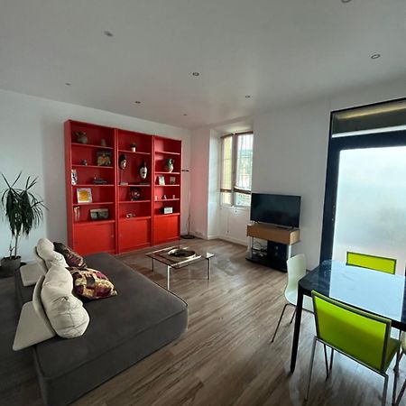 Sea View Nice Port Appartment Luaran gambar